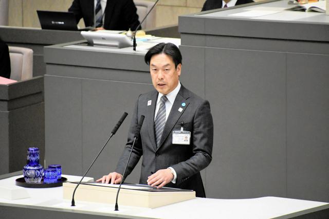 東京都が高齢者のスマホ購入費を助成へ　不慣れな人への支援も拡充